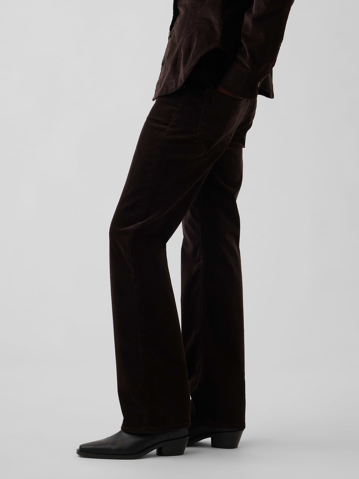 Mid Rise Relaxed Straight Jeans - Terra brown