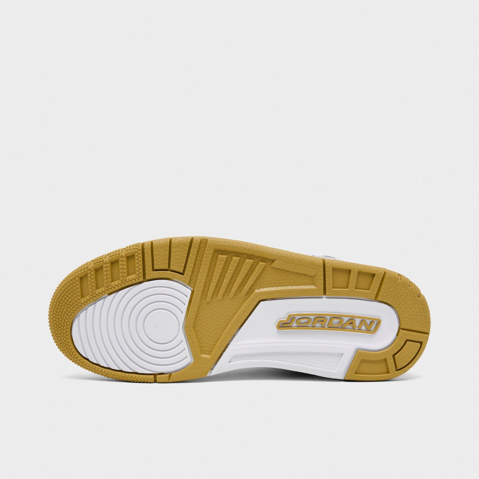 Women's Jordan Spizike Low Casual Shoes - White/Metallic Gold/Neutral Grey/Team Gold - Left shoe facing left. Outside of the shoe. - view 6