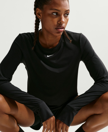 Nike Women's One Classic Dri-FIT Long-Sleeve Top - Black/white