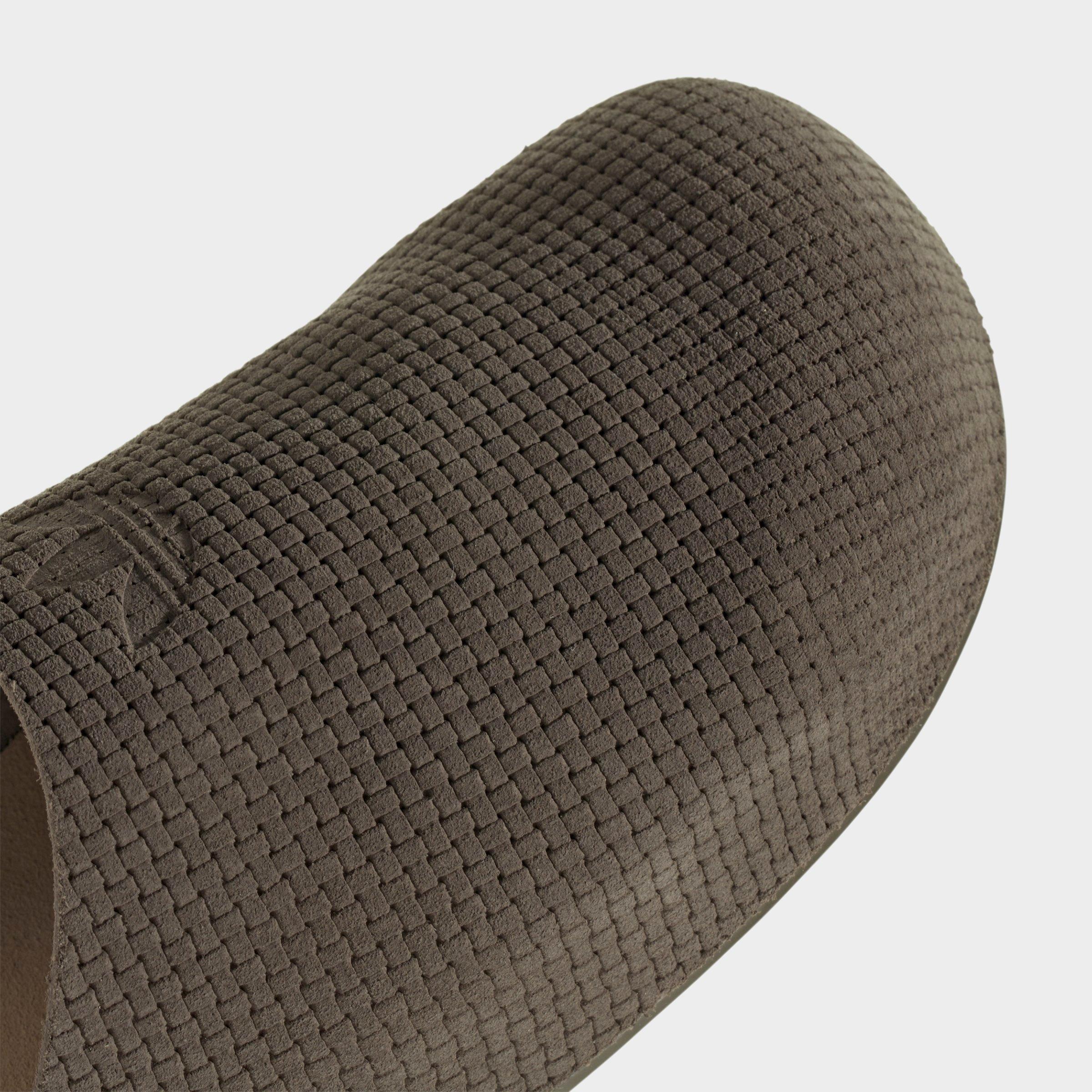 Men's adidas Originals Adimule Slide Sandals - Branch/Cardboard - Detail shot