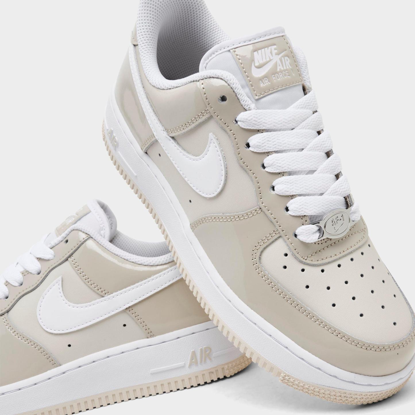 Women's Nithtke Air Force 1 '07 Casual Shoes - Cream II/White/Light Orewood Brown - Detail shot