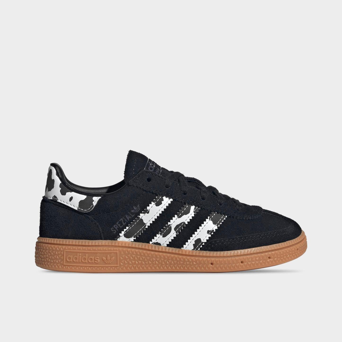 Girls' Little Kids' adidas Originals Handball Spezial Casual Shoes - Core Black/Violet/Cloud White - Left shoe facing left. Outside of the shoe.