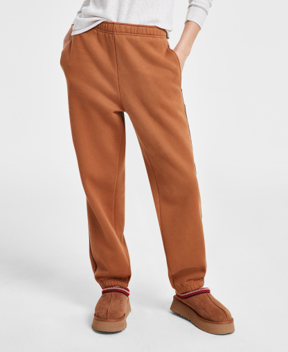 UGG® Women's Classic Fleece Sweatpants - Chestnut