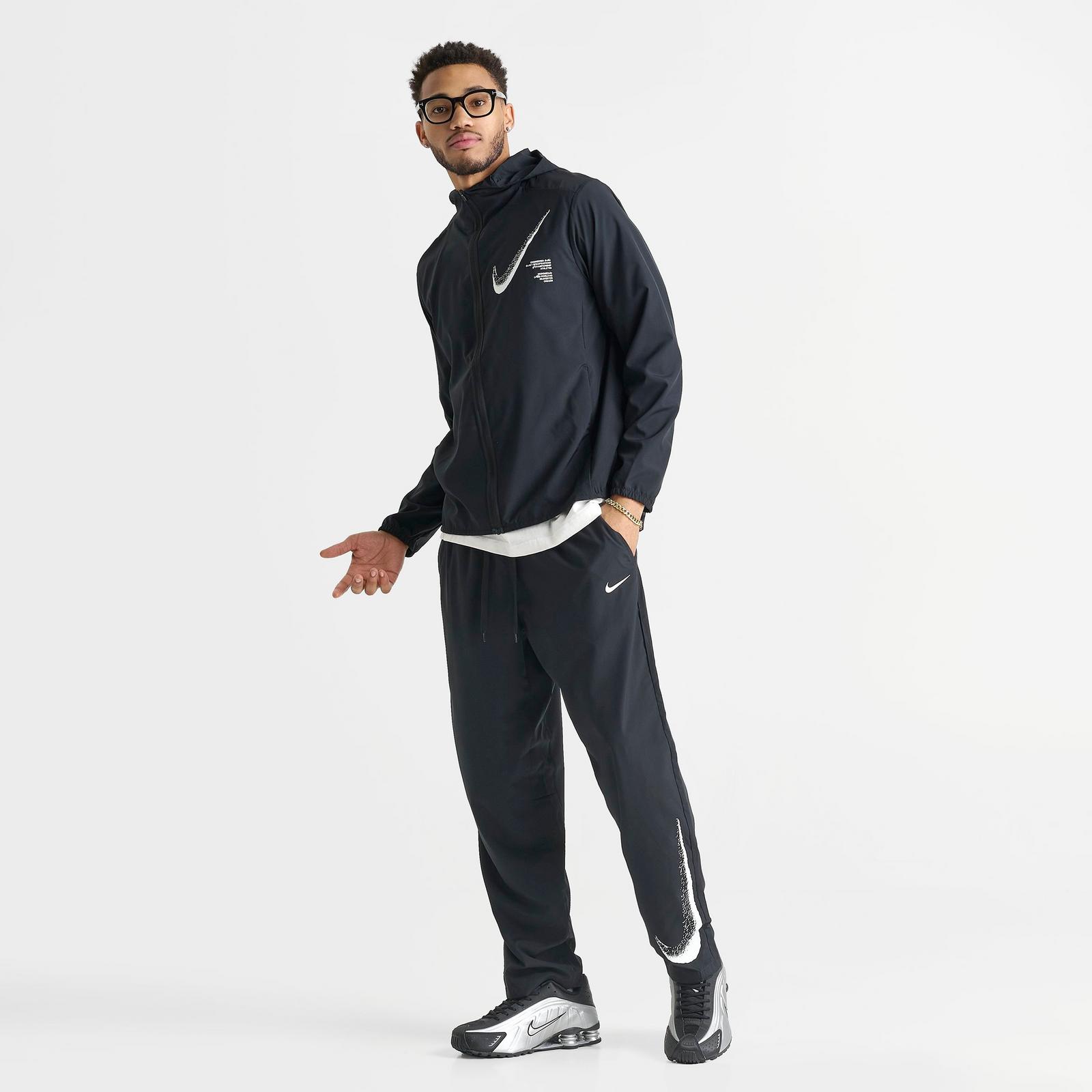 Men's Nike Dri-FIT Form Graphic Track Pants - Black/Dark Smoke Grey