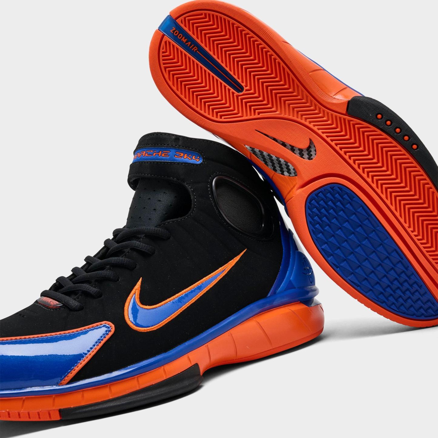 Men's Nithtke Air Zoom Huarache 2K4 PE Penny Hardaway Basketball Shoes - Black/Varsity Royal/Safety Orange - Detail shot