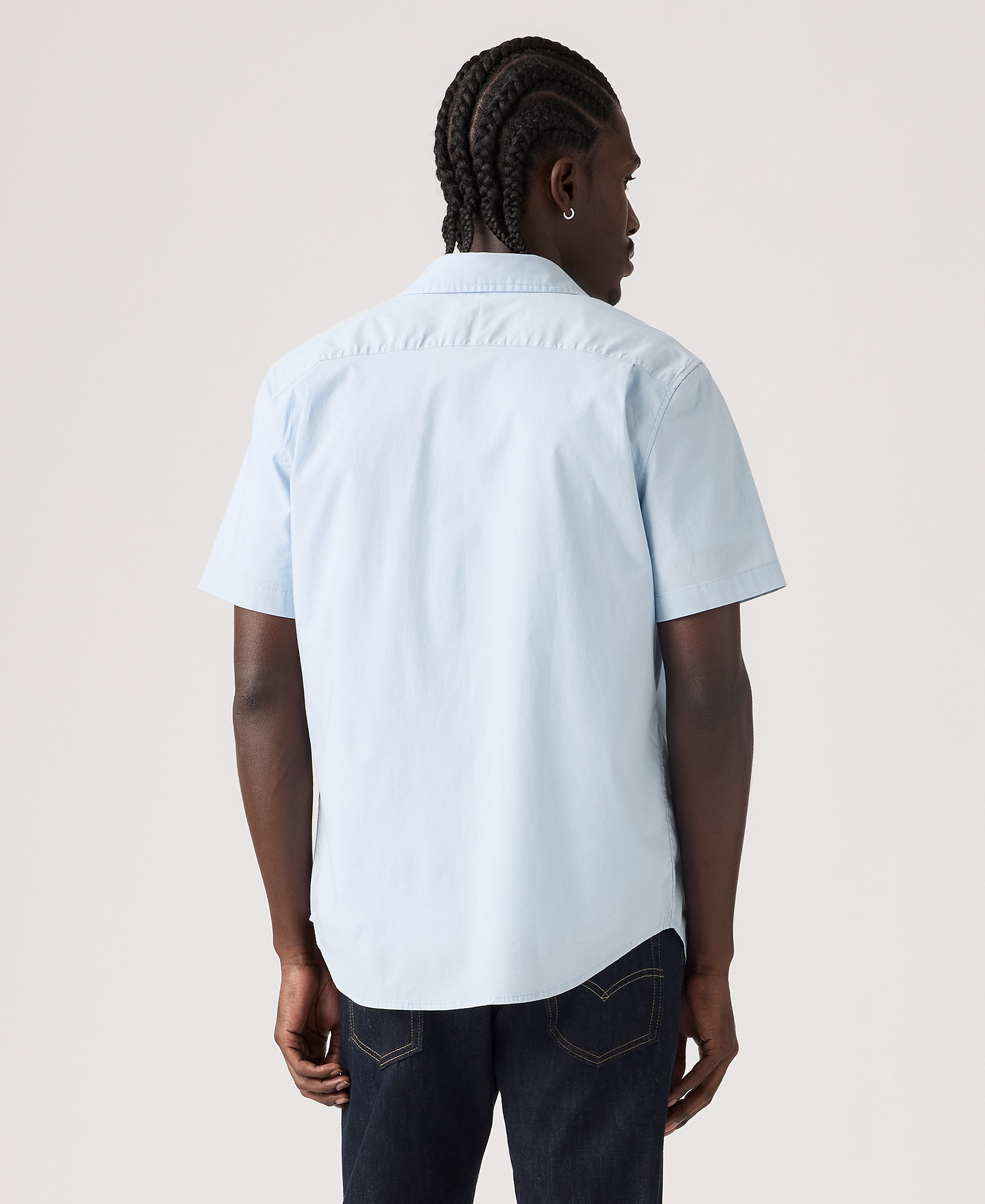 Levi's Men's Classic Pocket Short-Sleeve Shirt - Niagra Mist