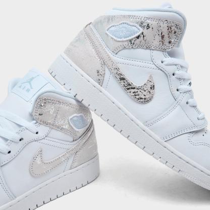Big Kids' Air Jordan Retro 1 Mid SE Casual Shoes - White/White/White/Field Silver - view 3