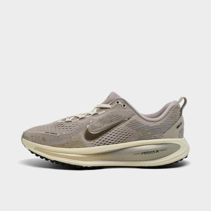 Big Kids' Nike Vomero 18 Running Shoes - Cream II/Coconut Milk/Light Smoke Grey/Metallic Gold Grain