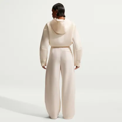 Nike Women's Sportswear Loose Mid-Rise Fleece Trousers - Chalk image 3