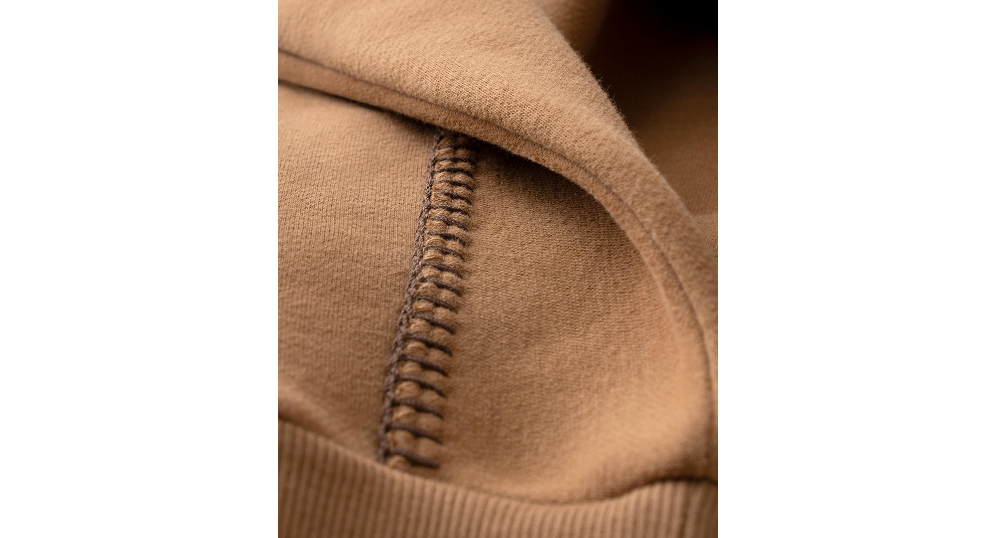 UGG Women's Classic Crewneck - Chestnut.