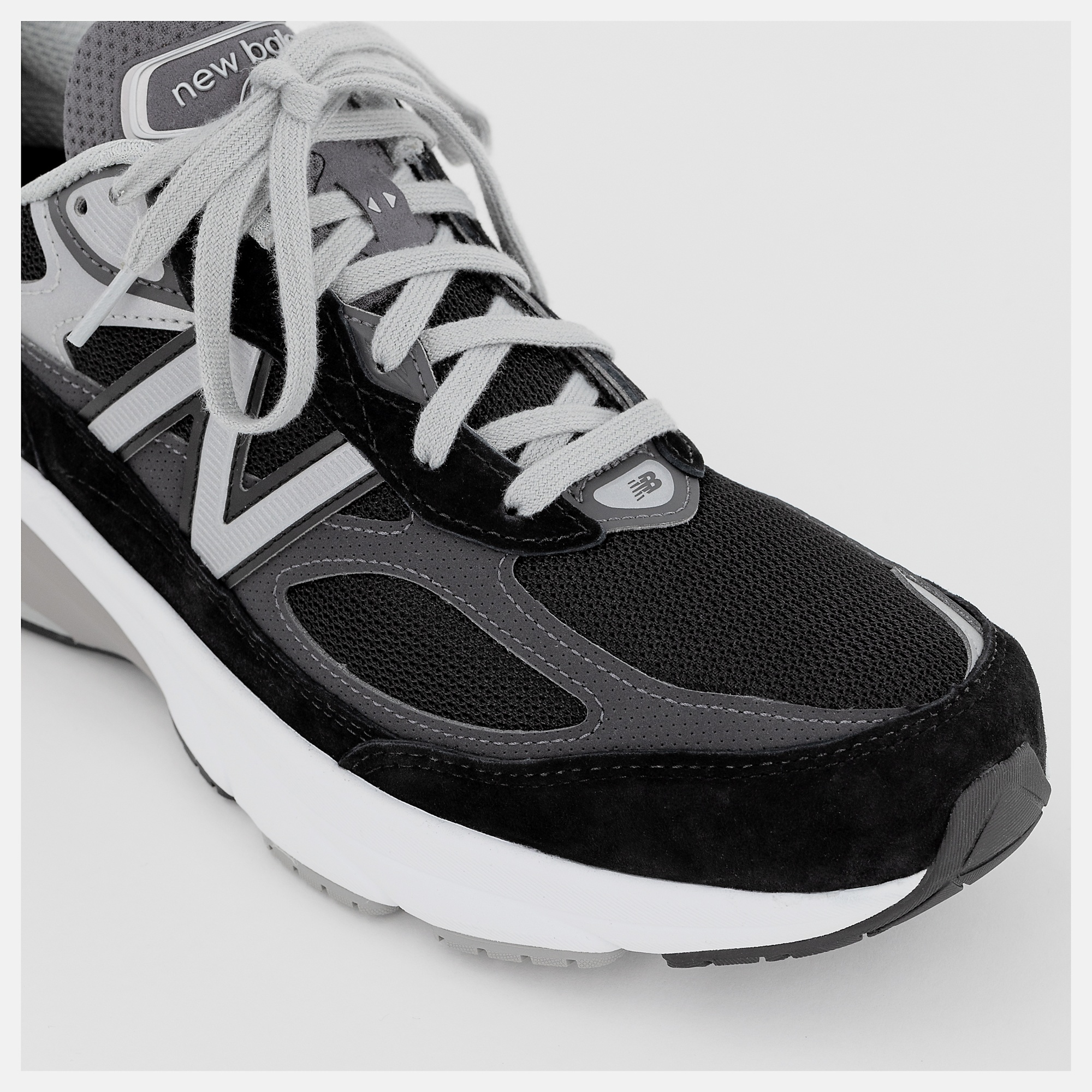 New Balance Made in USA 990v6, W990BK6