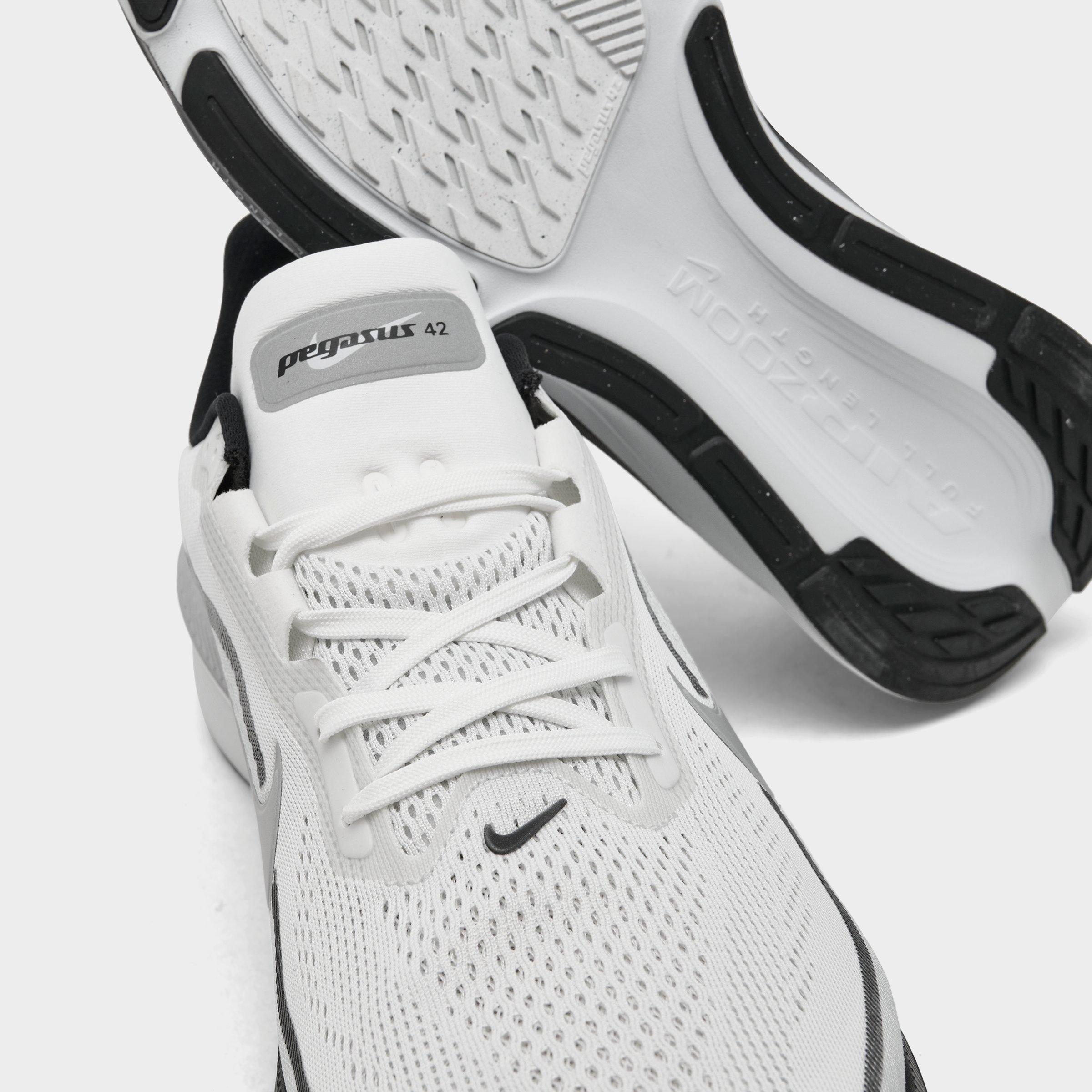 Men's Nithtke Pegasus 42 Running Shoes - Part 1 - Summit White/Photon Dust/Black/Metallic Silver - Detail shot