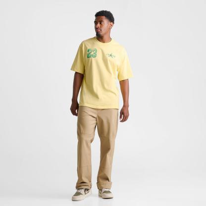 Men's Jordan Varsity 23 T-Shirt - Lemon Wash/Lucky Green - view 2
