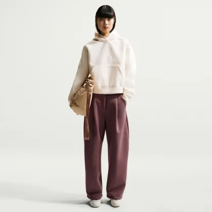 Nike Women's Sportswear Loose Mid-Rise Fleece Trousers - Tattoo image 1