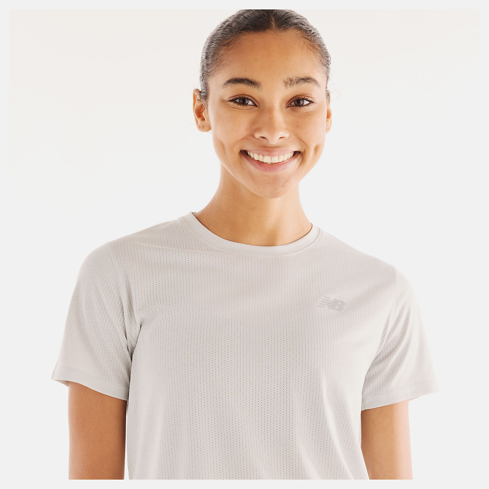 Tess is wearing size S and is 5'8.5"/174cm. Chest: 31.5"/80cm, Waist: 25.75"/65.5cm, Hips: 34.75"/88cm