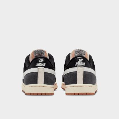 Women's Air Jordan Skyline Low Casual Shoes - Summit White/Light Smoke Grey/Sail/Black - view 4