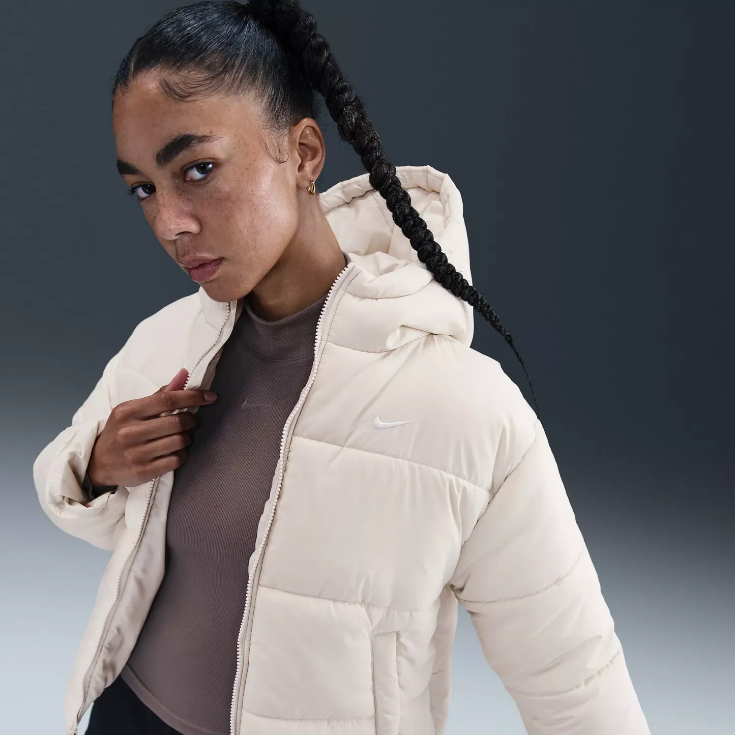 Nike Women's Sportswear Classic Puffer Therma-FIT Loose Hooded Jacket — Light Bone