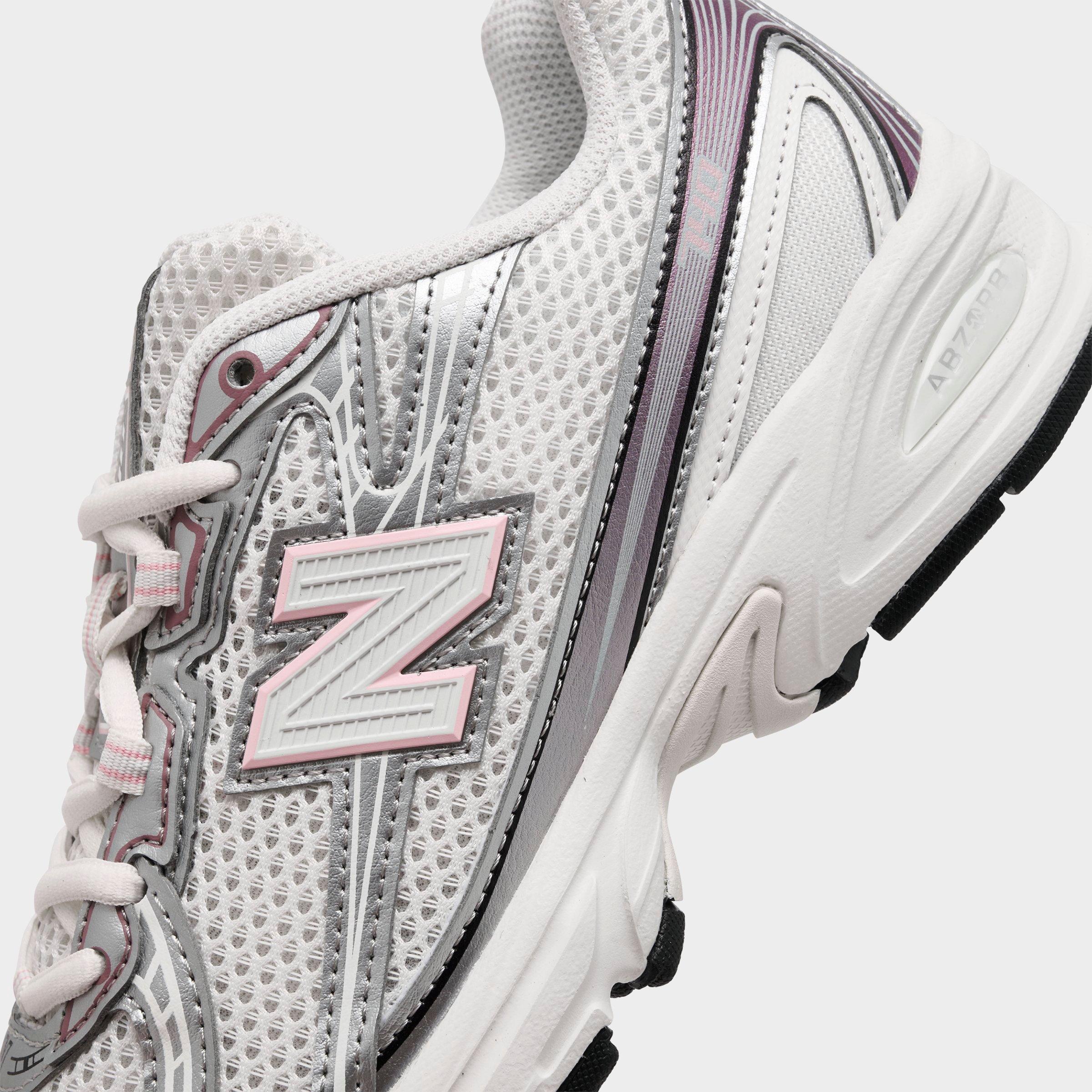 Big Kids' New Balance 740 Casual Shoes - Cream/Iridescent - view 3