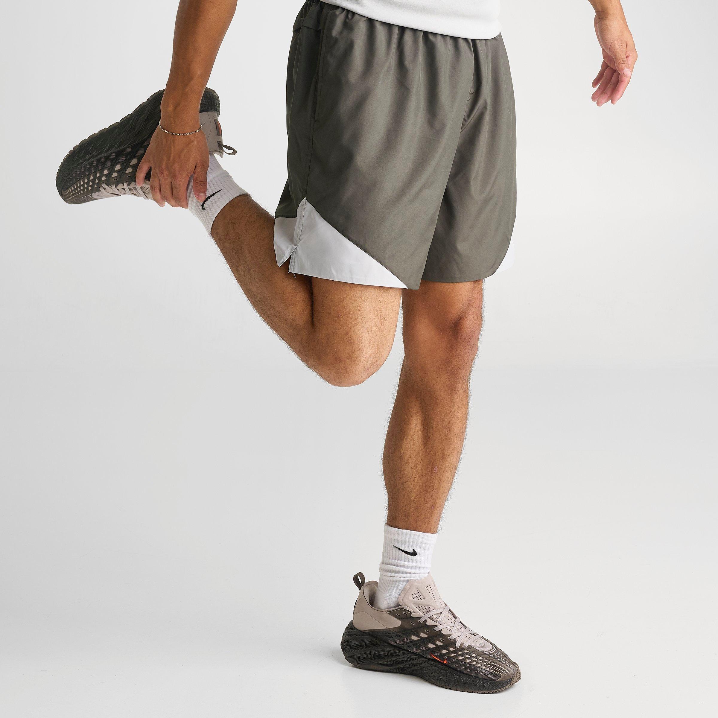 Men's Nithtke Windrunner Lightweight Woven Shorts - Newsprint/Grey Fog/White