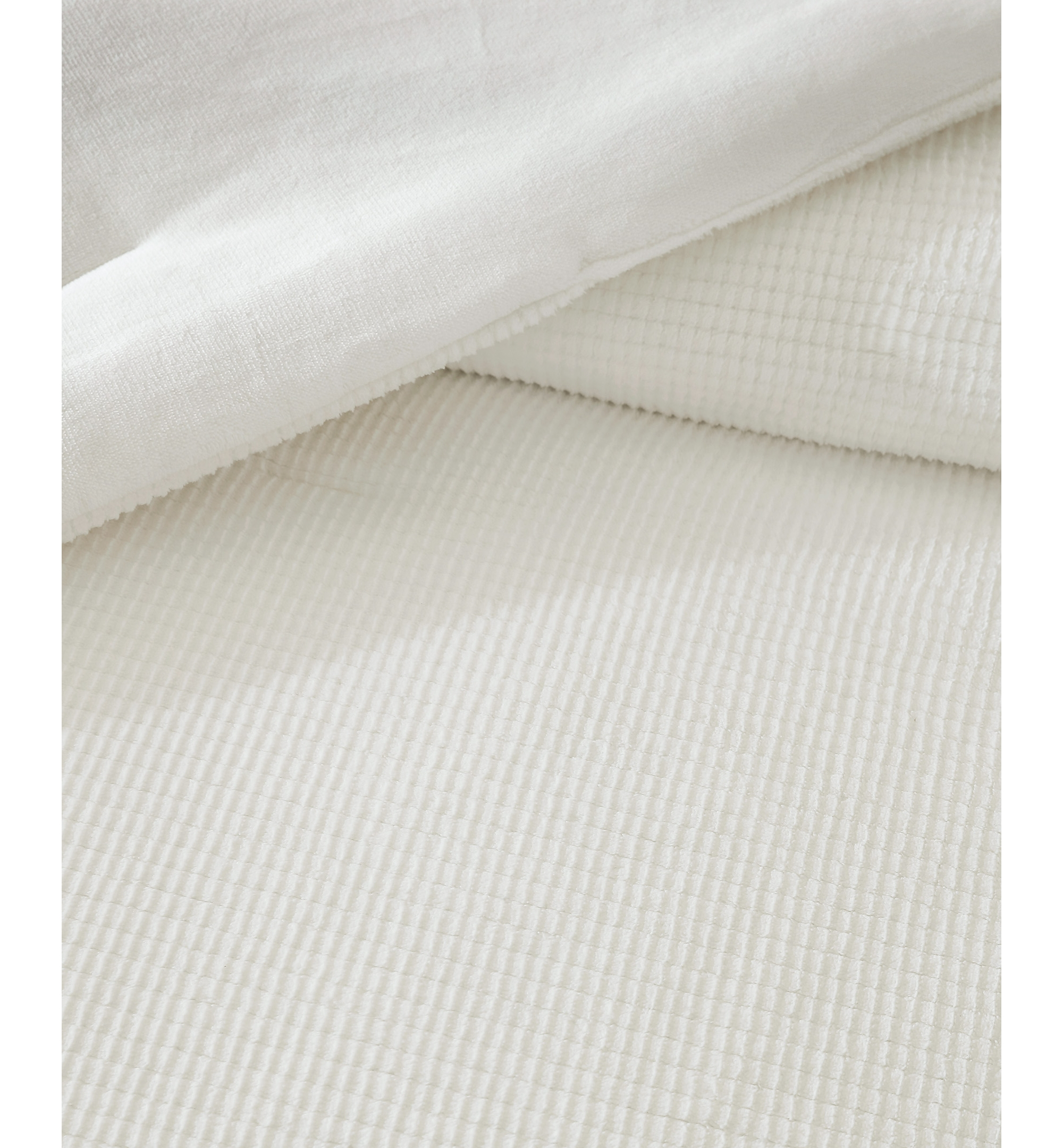 UGG® Brody Reversible Comforter Sets - Snow