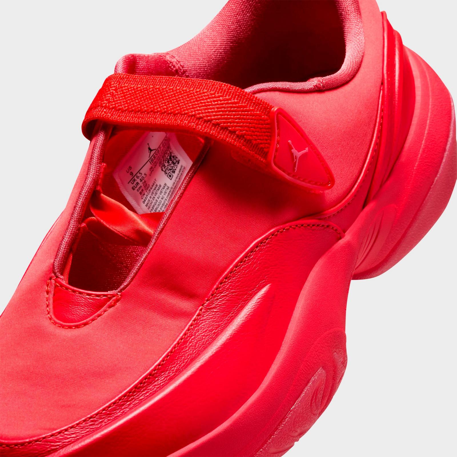 Women's Jordan Pointe Casual Shoes - Chile Red/Deep Maroon/Pueblo Red - Left shoe facing left. Outside of the shoe. - view 3