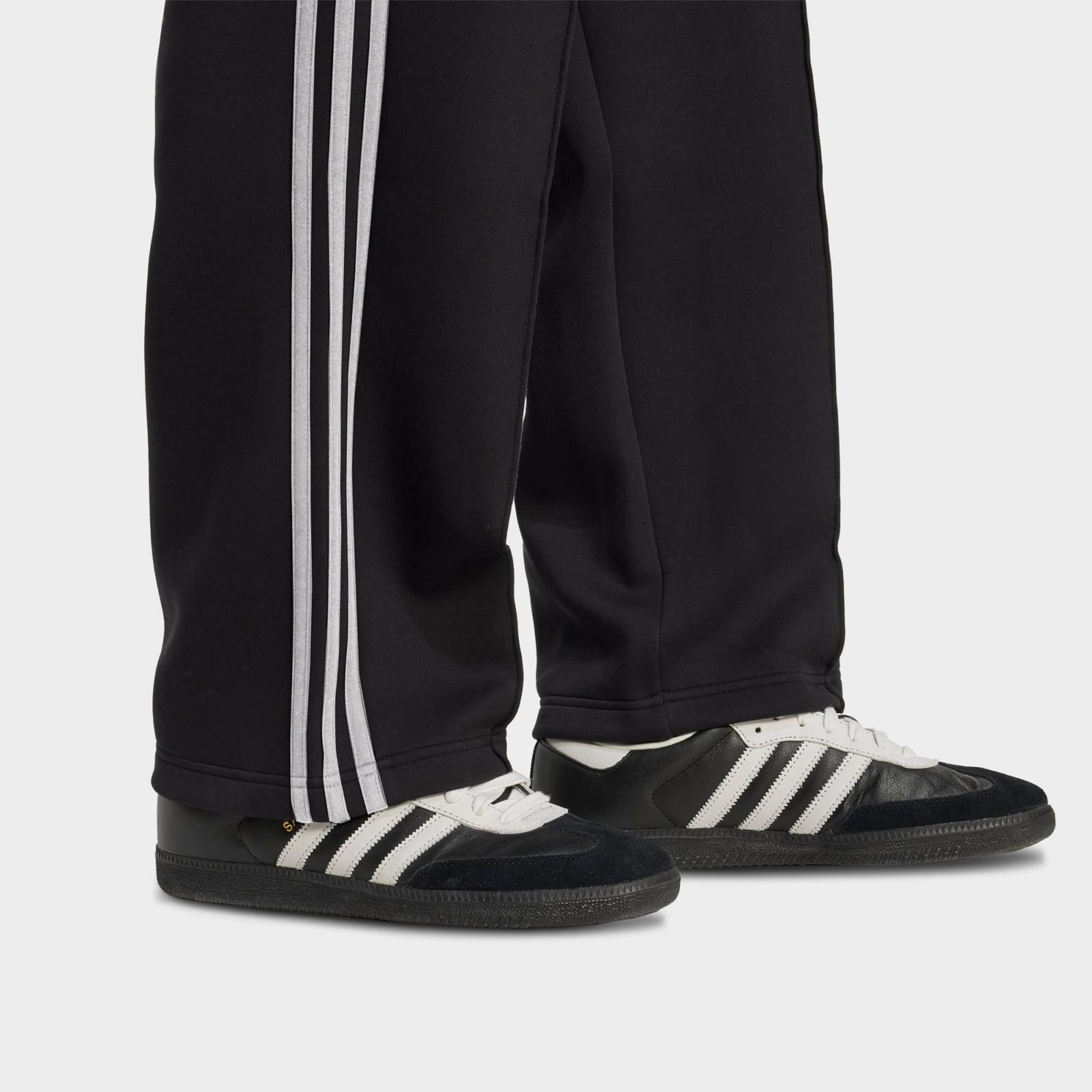 Men's adidas Originals adicolor Spacer Baggy Track Pants - Black - view 5