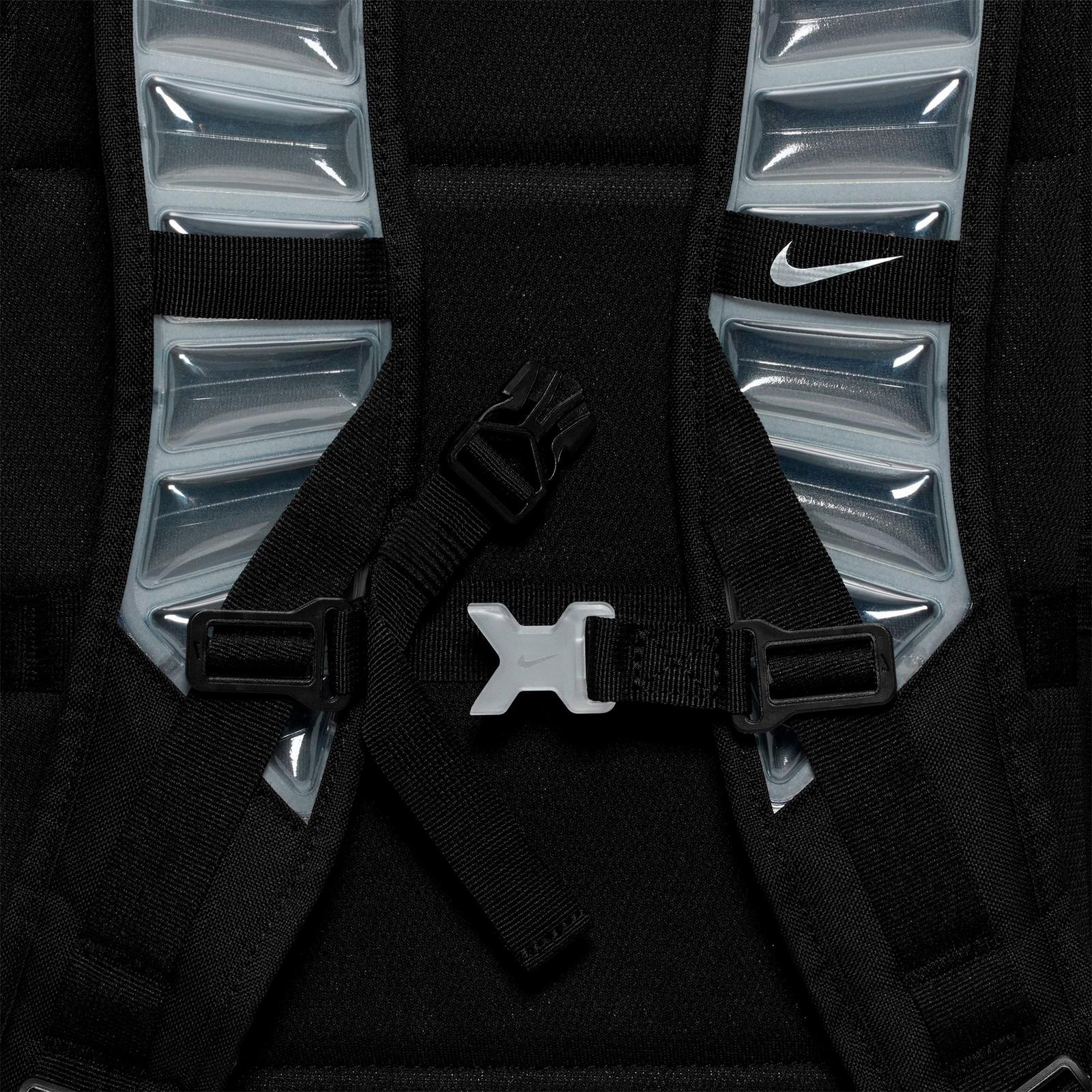 Nike Varsity Hoops Elite Backpack (32L) - Black/Black/Metallic Silver