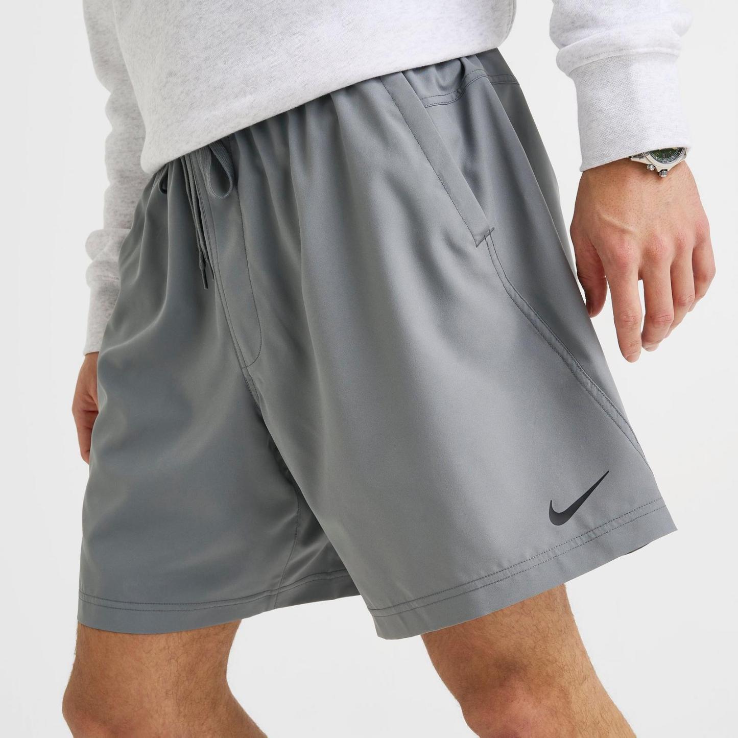 Men's Nike Form Dri-FIT Unlined 7" Versatile Shorts - Smoke Grey/Black