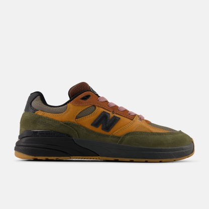 New Balance Mike Gigliotti x NB Numeric 933 Reynolds, NM933LOT