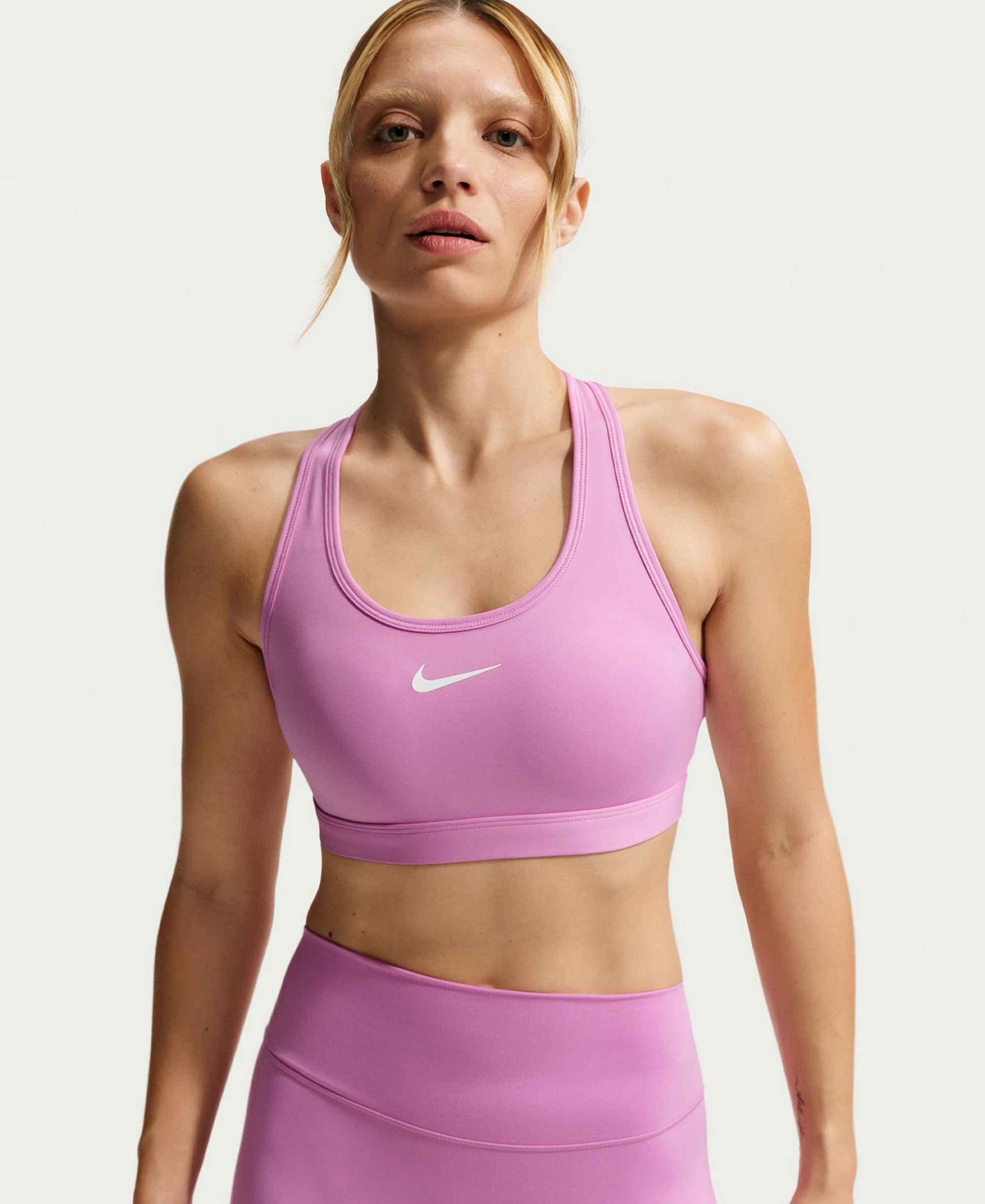 Nike Women's Swoosh Padded Sports Bra - Light Magenta