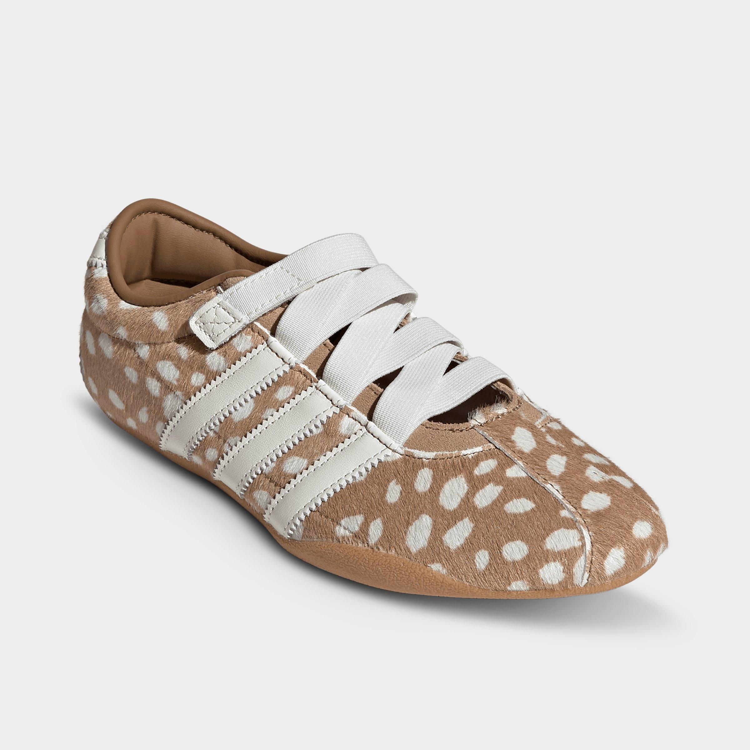 Women's adidas Originals Tokyo MJ Casual Shoes - Part 1 - Brown Desert/Off White/Gum - Both shoes facing left