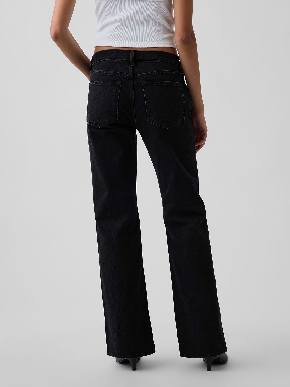 Mid Rise Relaxed Flare Jeans - Black wash