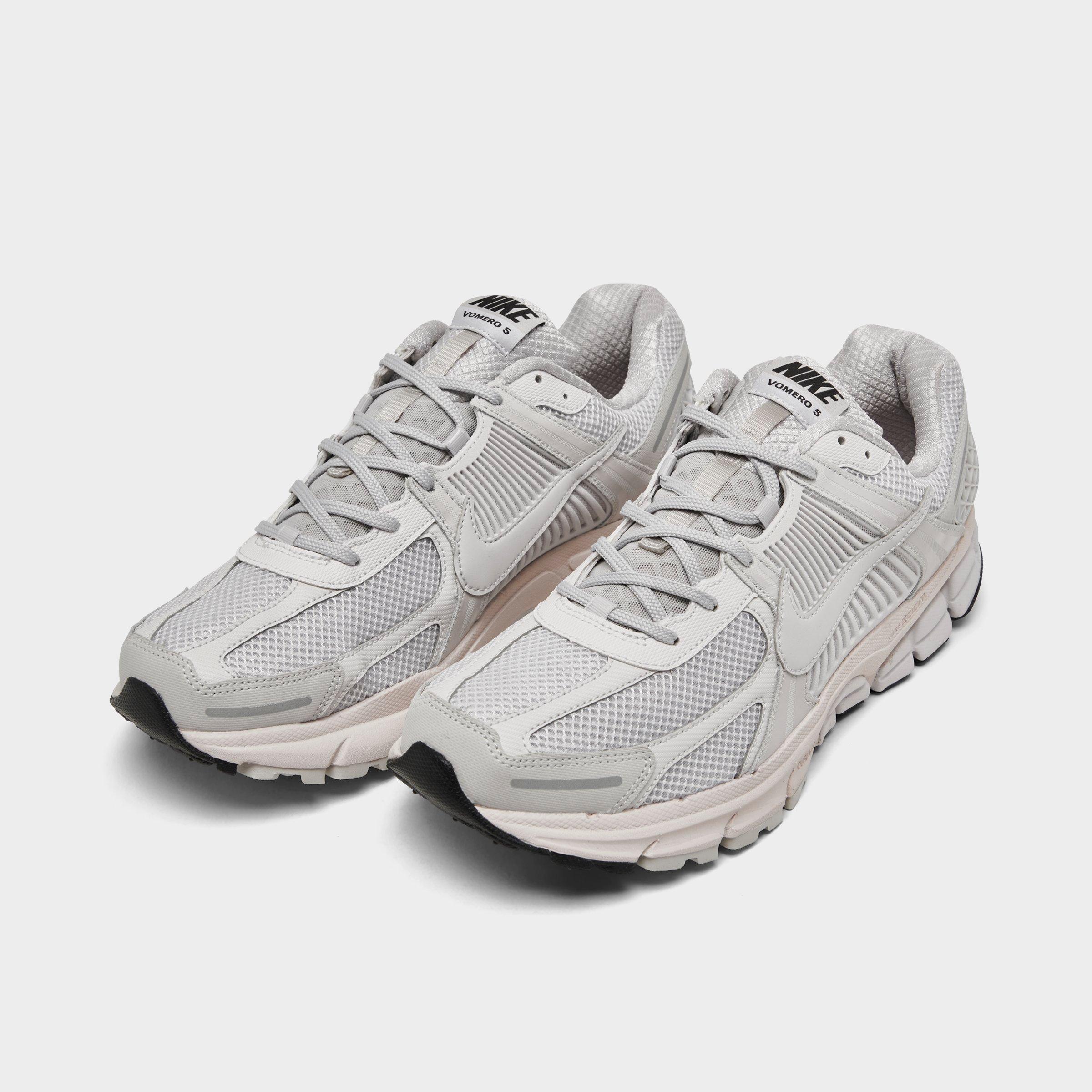 Men's Nithtke Zoom Vomero 5 Casual Shoes - Part 1 - Vast Grey/Black/Sail/Vast Grey - Both shoes facing left
