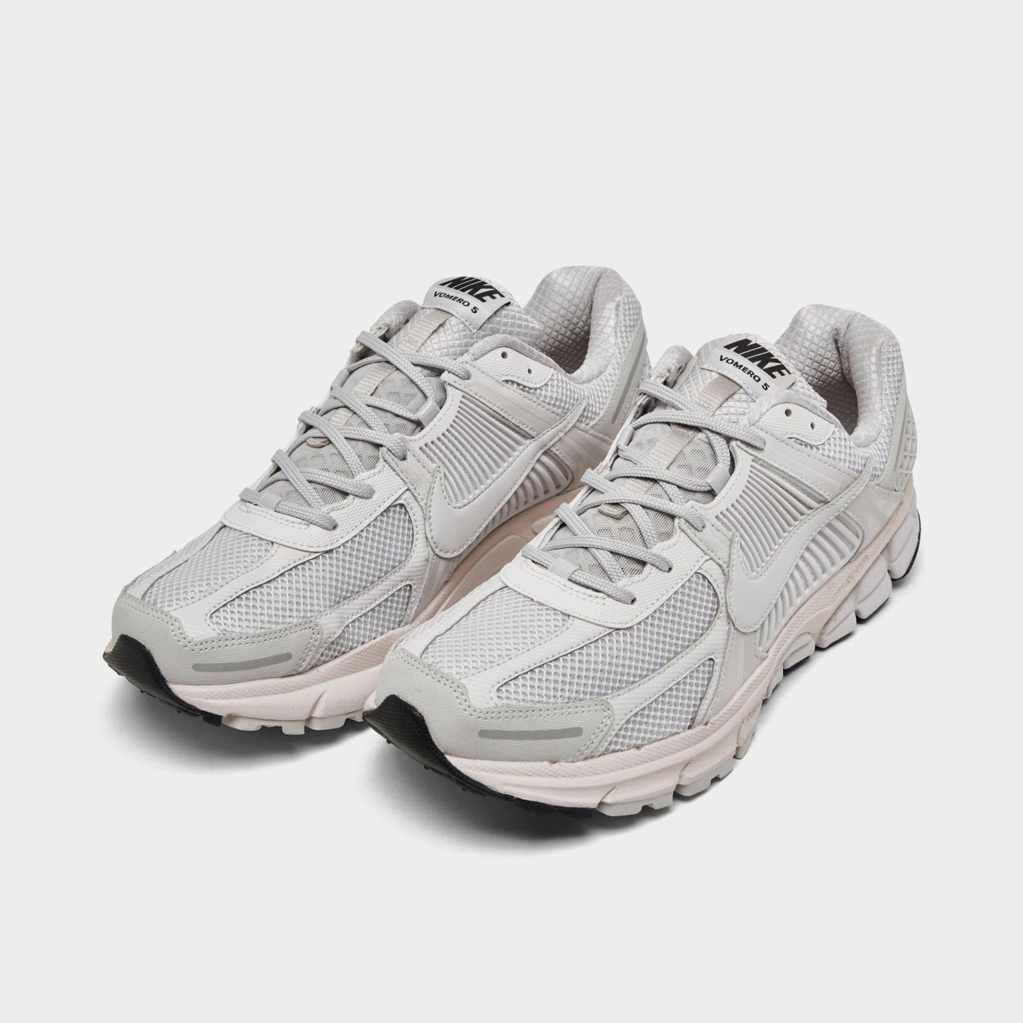 Men's Nithtke Zoom Vomero 5 Casual Shoes - Part 1 - Vast Grey/Black/Sail/Vast Grey - Both shoes facing left