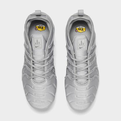 Men's Nike Air VaporMax Plus Running Shoes - Wolf Grey/Metallic Silver/Dark Grey