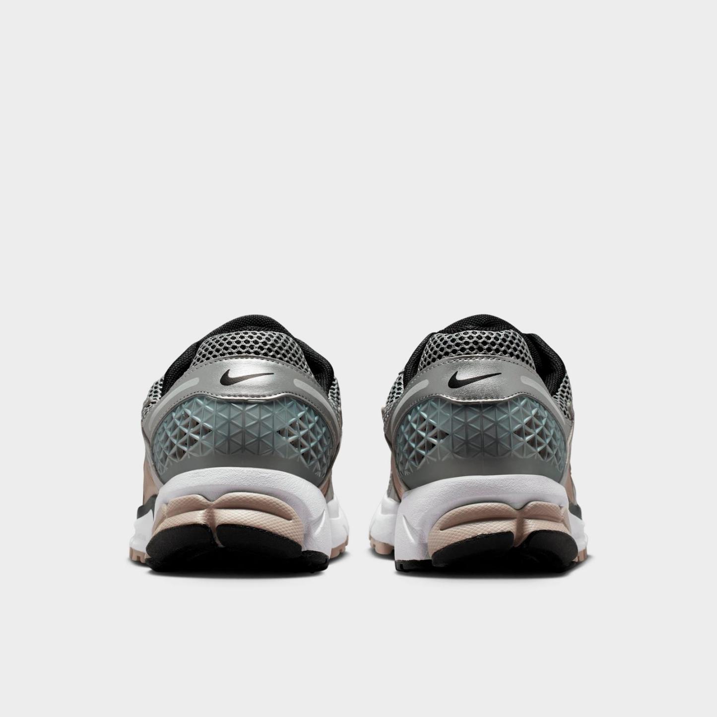 Men's Nike Zoom Vomero 5 Casual Shoes - Metallic Silver/College Grey/Black