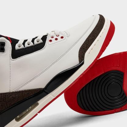 Men's Air Jordan Retro 3 Basketball Shoes - Sail/Black/University Red/Pale Ivory/Palomino - view 3