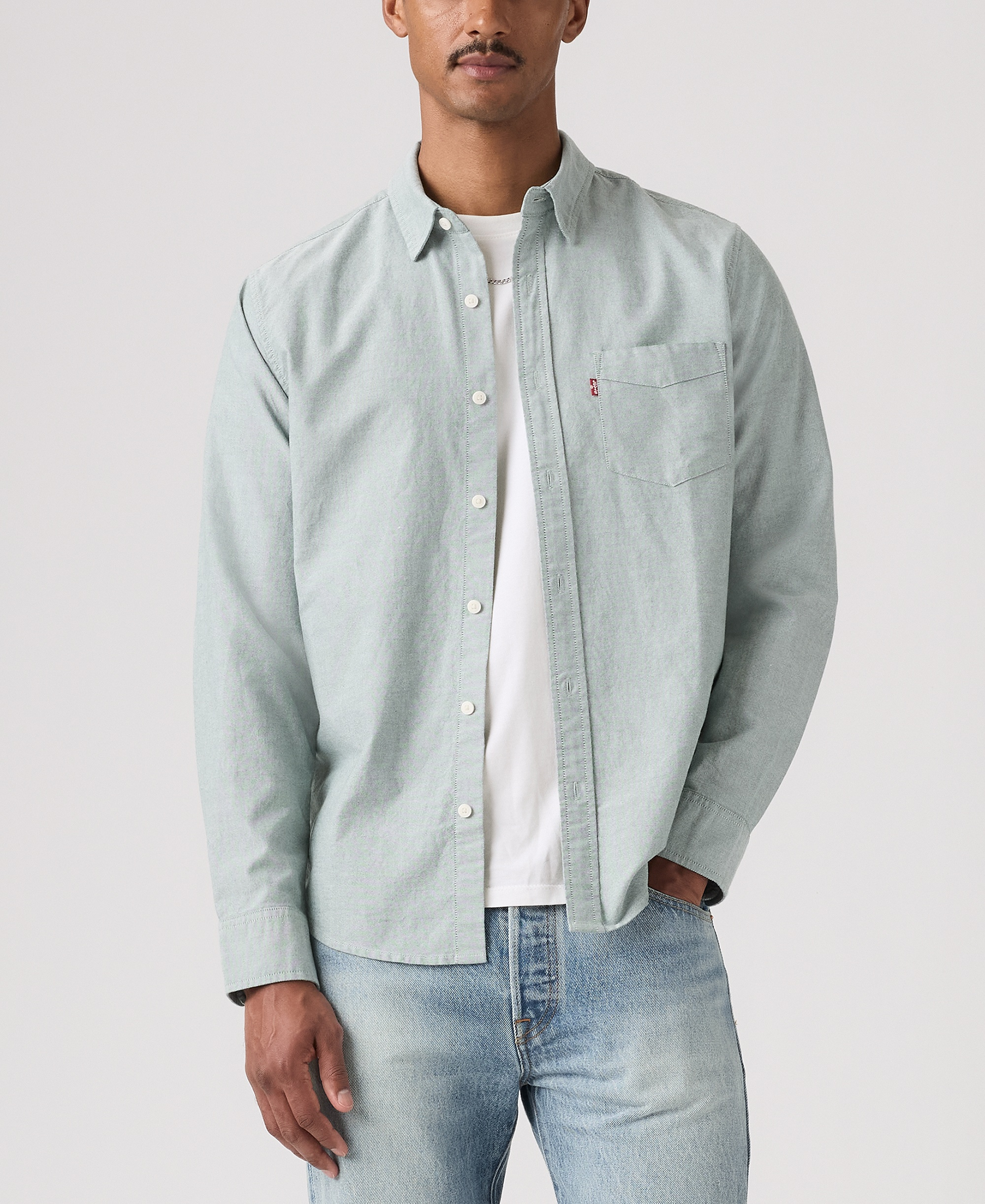 Levi's Men's Classic Pocket Regular-Fit Long-Sleeve Shirt - Dusty Mint