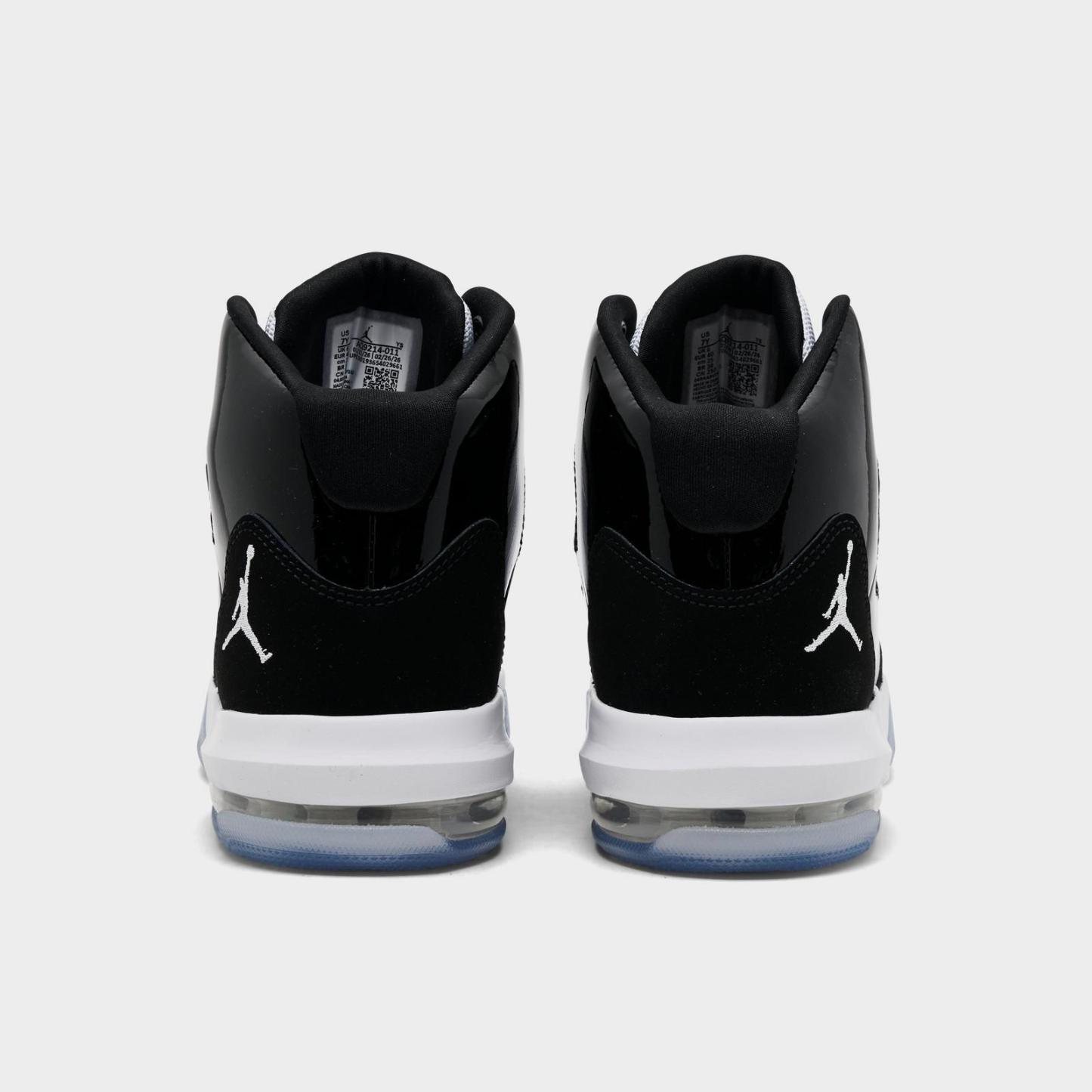 Big Kids' Jordan Max Aura Basketball Shoes - Black/White - view 4