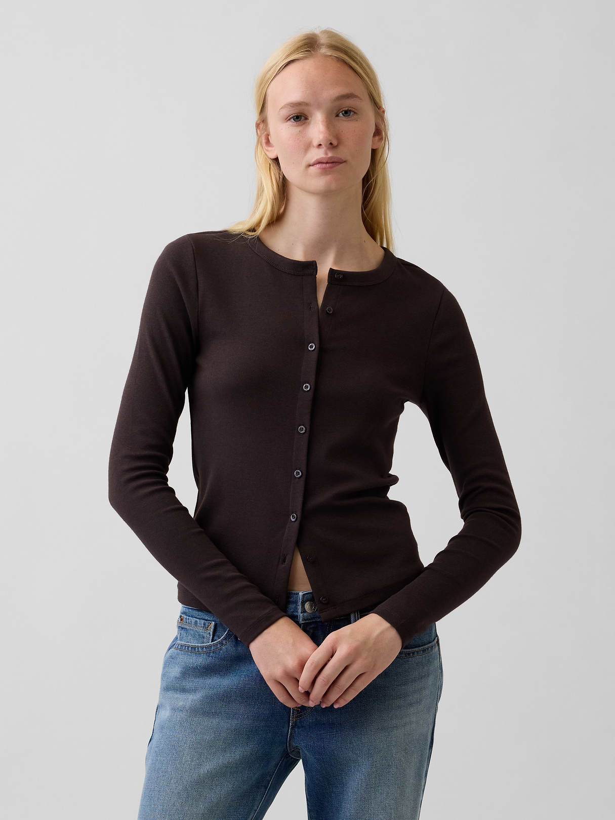 Modern Crewneck Cardigan - Terra brown