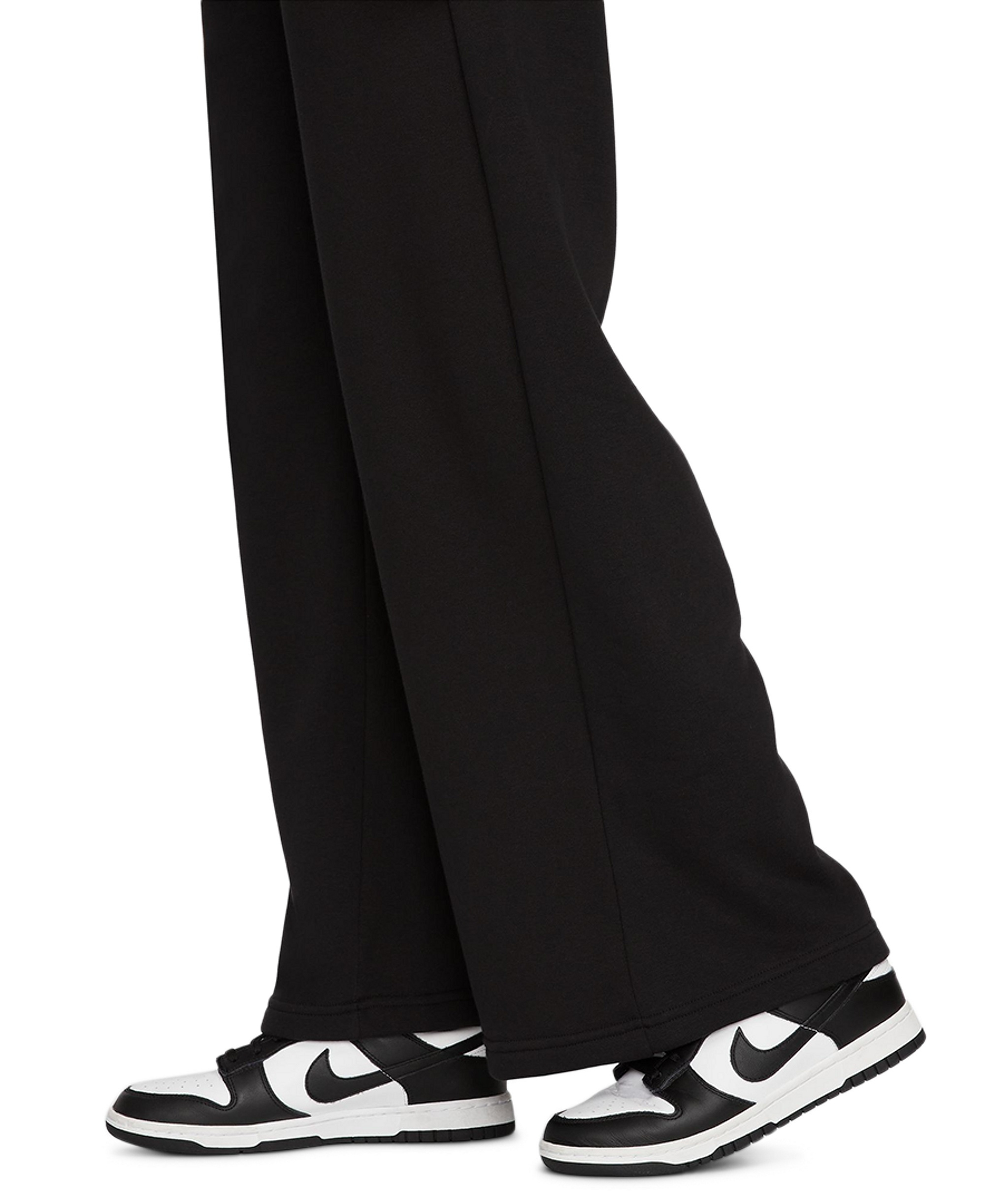 Nike Women's Sportswear Club Fleece Mid-Rise Wide-Leg Sweatpants - Black