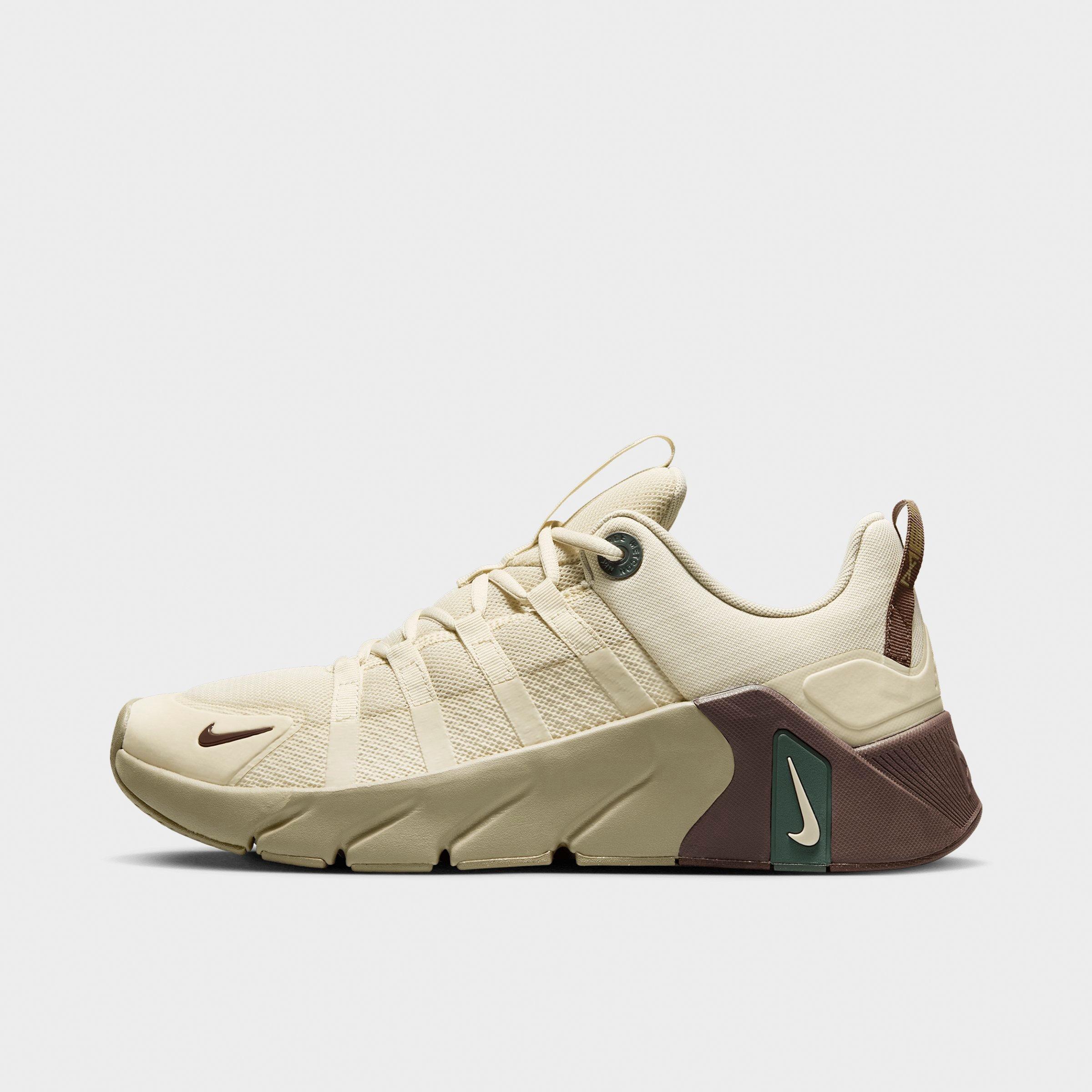 Men's Nithtke Free Metcon 7 Training Shoes - Light Khaki/Light Chocolate/Neutral Olive/Light Khaki - Left shoe facing left. Outside of the shoe.