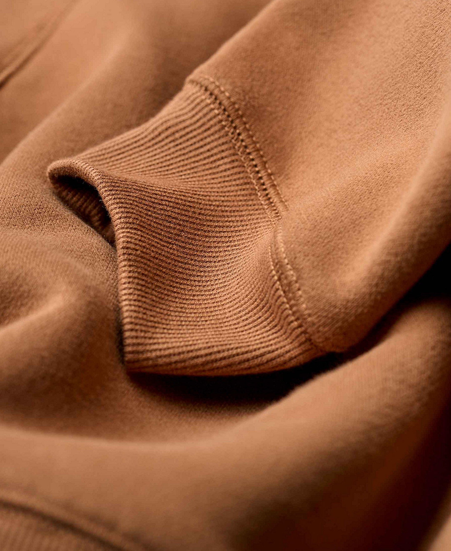 UGG Women's Logo Crewneck Sweatshirt - Chestnut