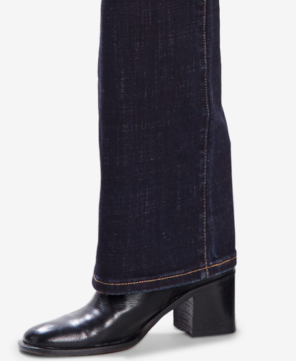 Levi's Women's Casual Classic Mid Rise Bootcut Jeans - Island Rinse