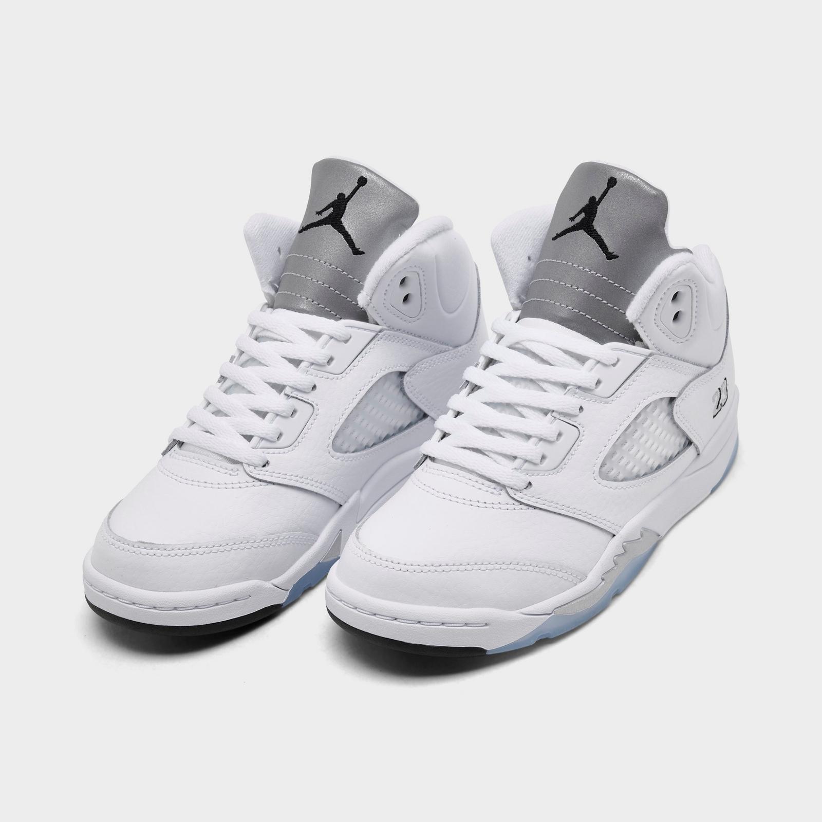 Little Kids' Air Jordan Retro 5 Basketball Shoes - White/Metallic Silver/Black - view 2
