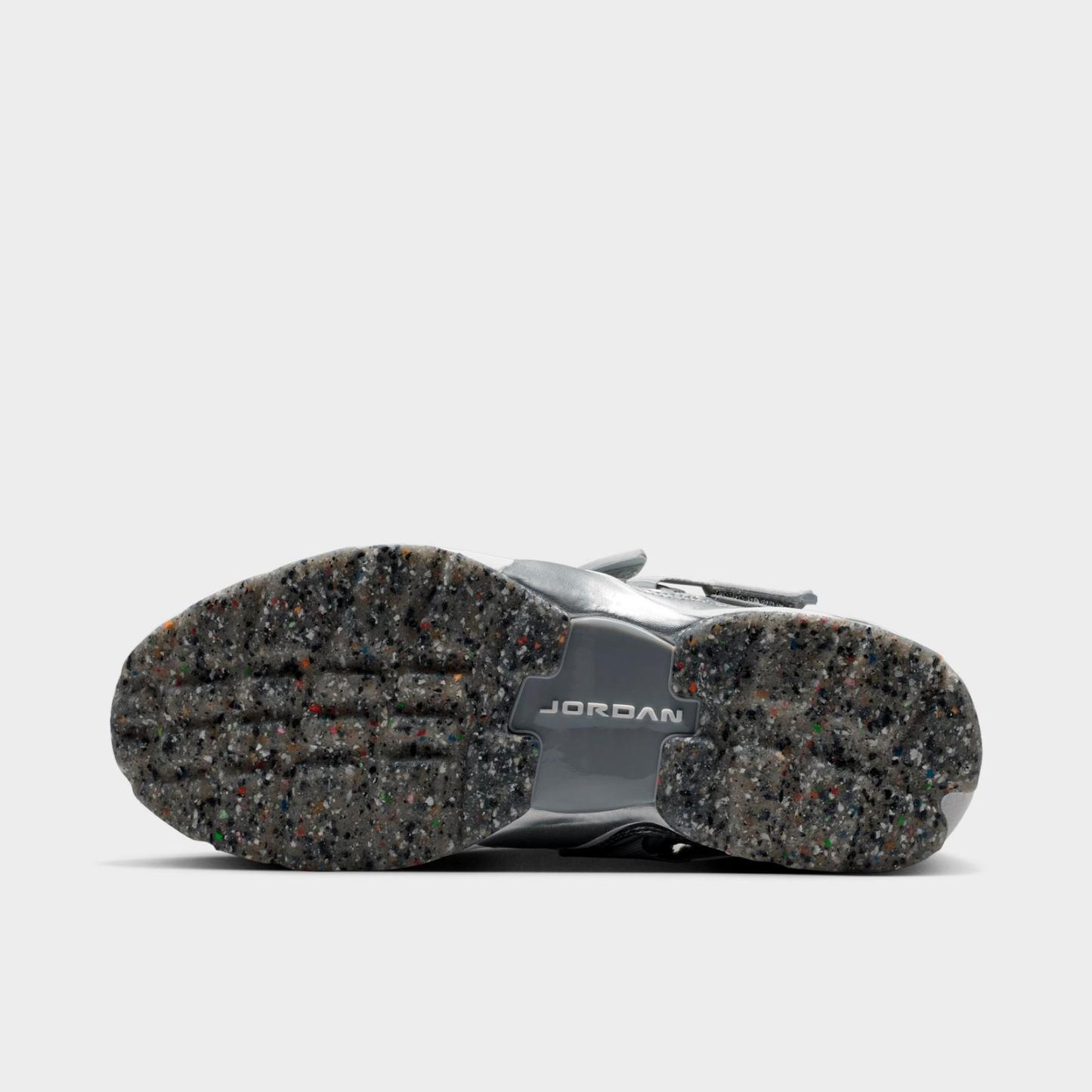 Women's Jordan Trunner LX Casual Shoes - Wolf Grey/Reflective Silver/Summit White - view 6