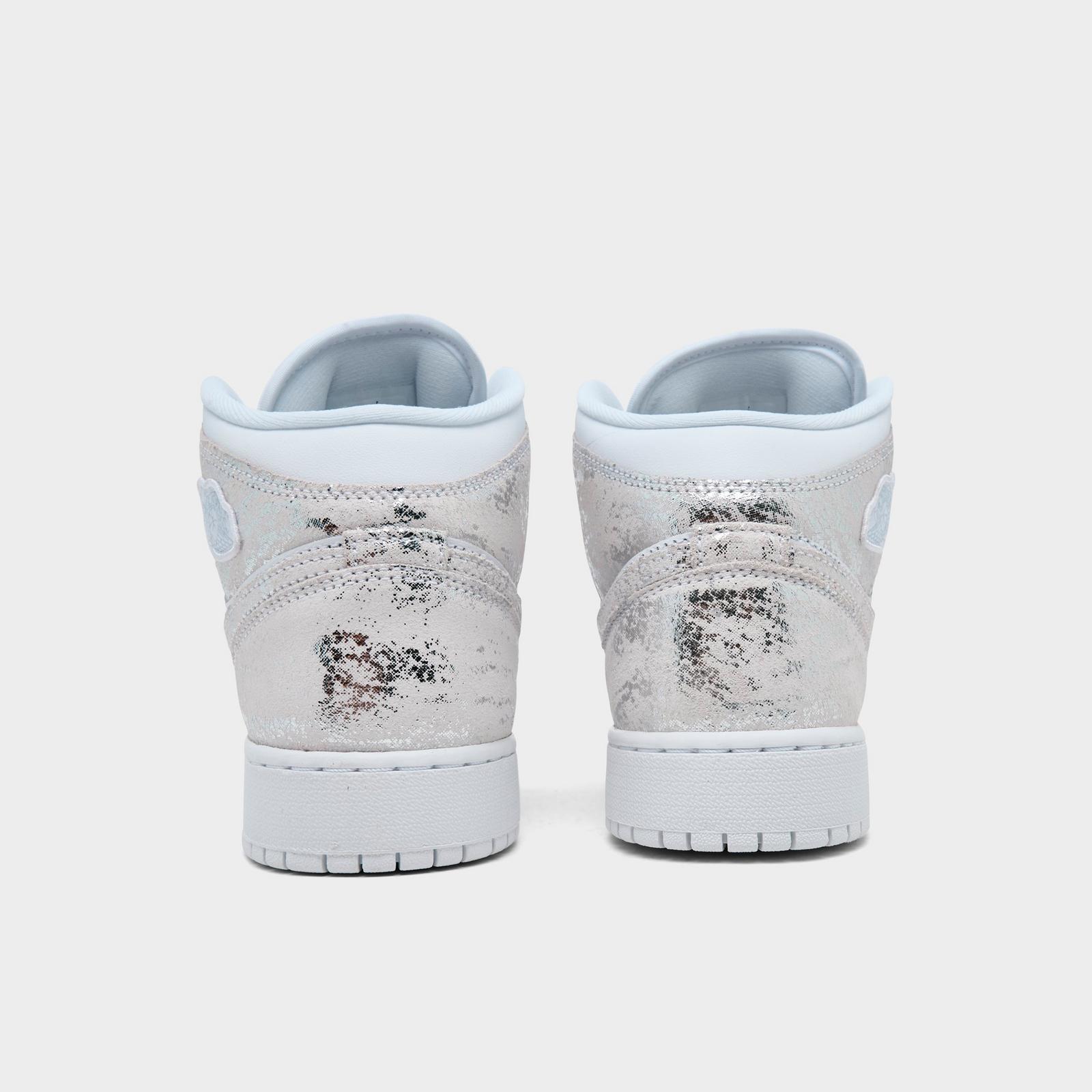 Big Kids' Air Jordan Retro 1 Mid SE Casual Shoes - White/White/White/Field Silver - view 4