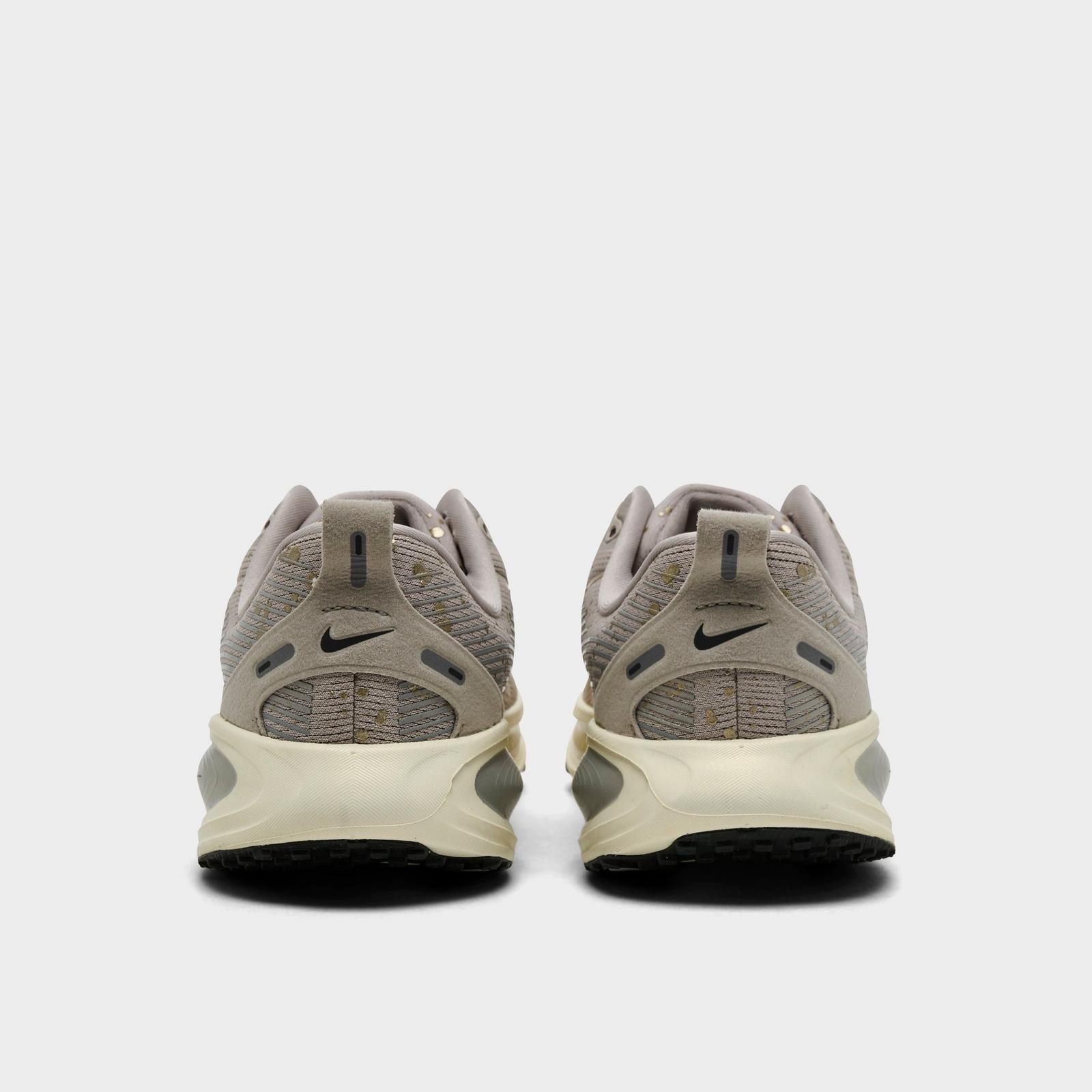 Big Kids' Nike Vomero 18 Running Shoes - Cream II/Coconut Milk/Light Smoke Grey/Metallic Gold Grain