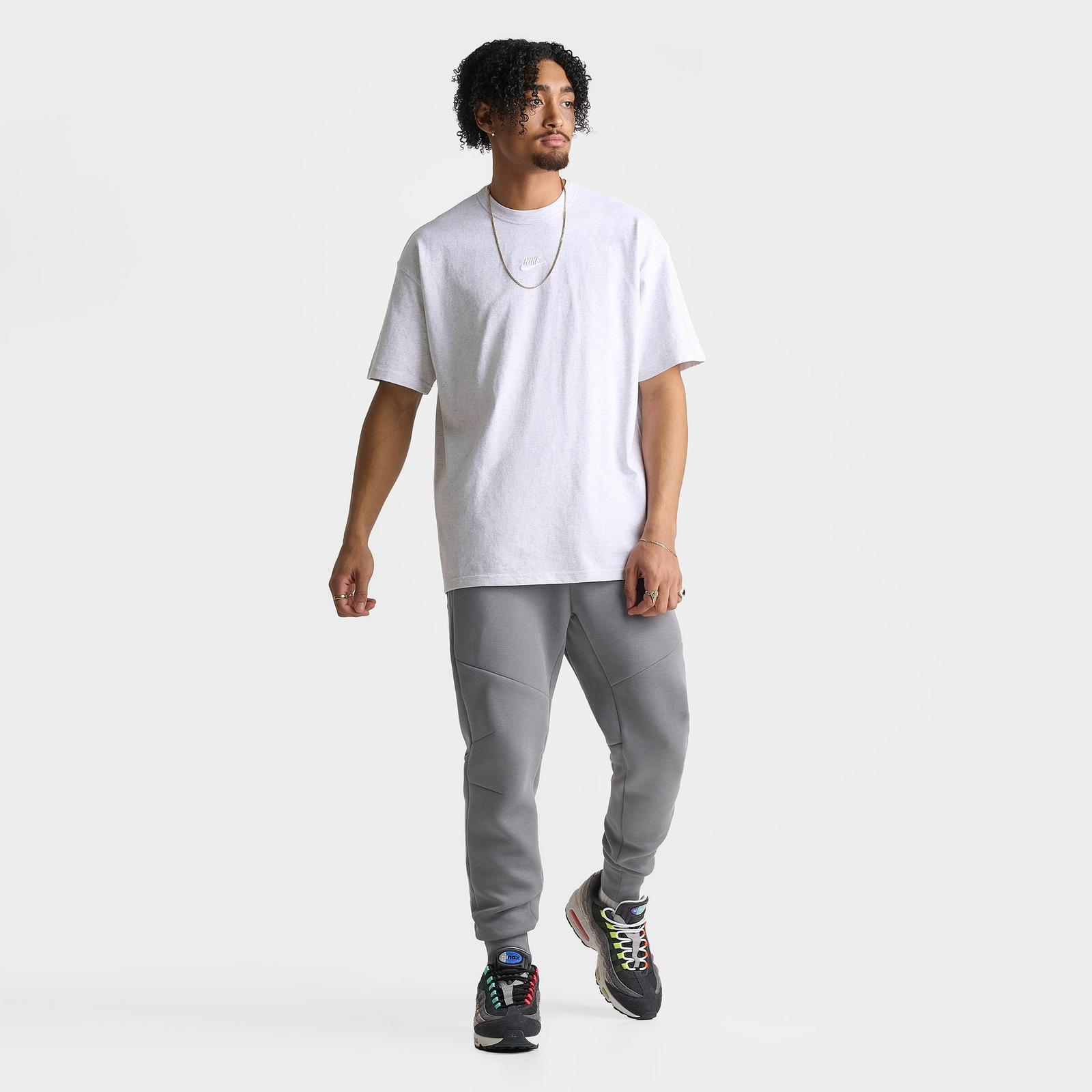 Men's Nike Sportswear Premium Essentials Futura T-Shirt - Birch Heather