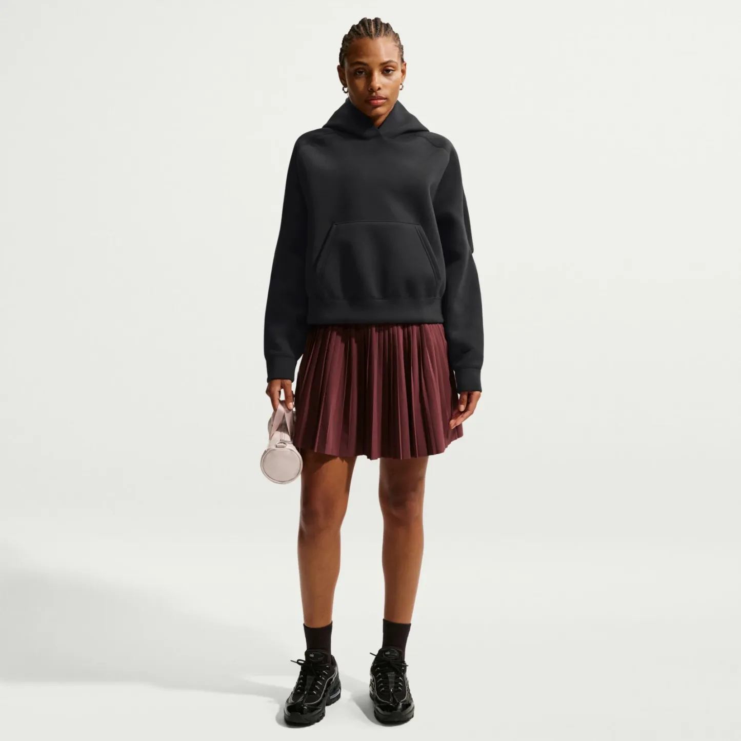 Nike Women's Pregame Fleece Hoodie - Black image 6